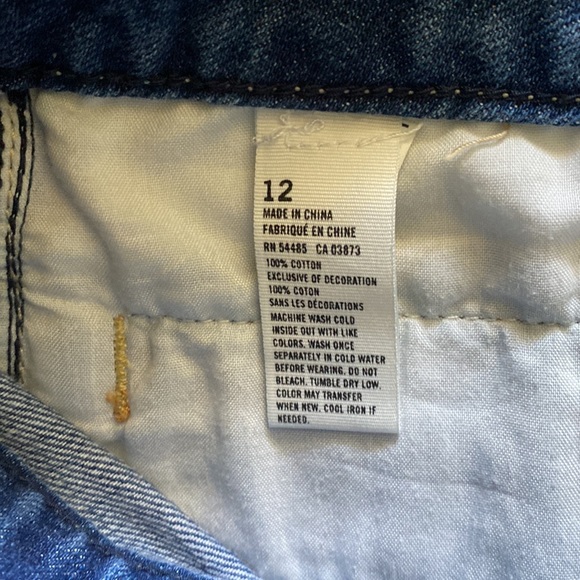 American Eagle AE Jean Shorts Sz 12 - Picture 4 of 4